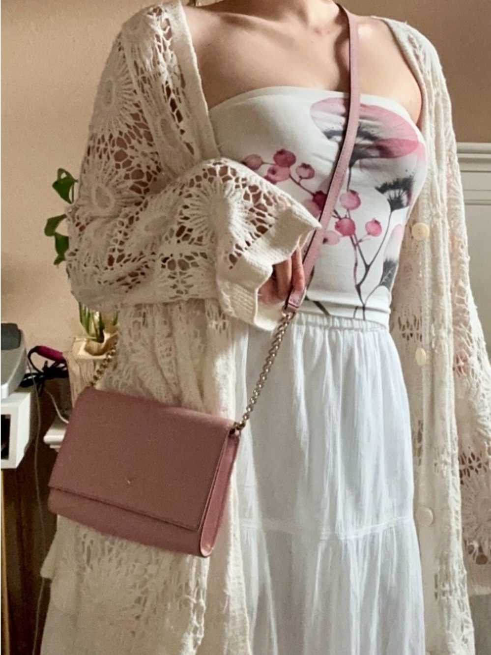 Like New! Pink Kate Spade Saffiano Leather Crossbody